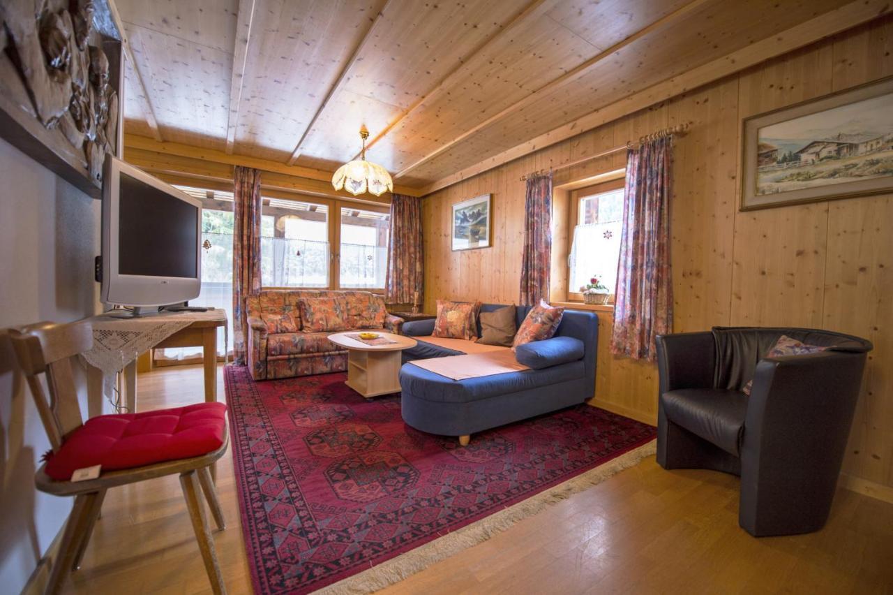 Apartment Soval Urtijëi Dış mekan fotoğraf